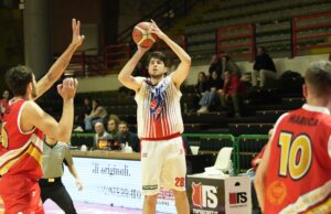 La Junior Casale cede al fotofinish 62-63 con Oleggio