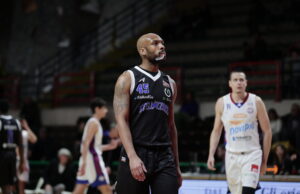 Terza vittoria consecutiva per la Stella Azzurra Roma. Superato in trasferta Monferrato
