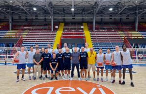 Gevi Napoli Basket, primo allenamento al PalaBarbuto