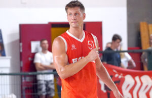 Legnano Basket Knights: Frattura del metacarpo per Nik Raivio