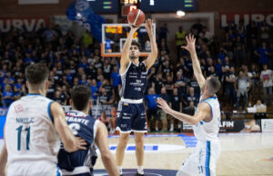 L’Acqua San Bernardo Cantù cede all’altimo secondo. Treviglio vince a Casale 89-90