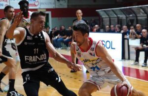 4 anticipi in serie B Nazionale. Colpo Libertas a Omegna. Mestre domina Vicenza. Bene Roseto e San Vendemiano