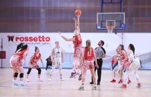 Serie A2 femminile, Nel Girone A inarrestabile la marcia di Derthona, nel B guida Udine, frena Roseto