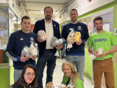Scaligera Verona: Teddy Bear Toss, consegnati i peluche al Policlinico Sant’Orsola di Bologna
