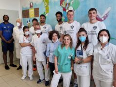 Dinamo Sassari: I giganti in visita al reparto di Pediatria a Nuoro