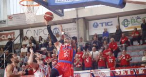 Serie B Nazionale: La Gemini Mestre corsara al PalaRuggi. L’Andrea Costa Imola cede 94-97