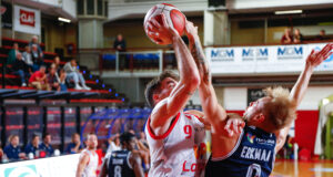 L’UP Andrea Costa trionfa al PalaRuggi: 81-61 il risultato finale contro la Virtus Ragusa