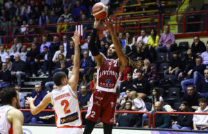 A2 Maschile: Rimini capolista, cadono Cantù e Rieti. Piacenza trova il primo sorriso. Tutto sull’ottava di campionato