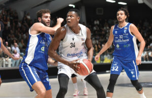 La Virtus Ragusa si rinforza sotto le plance. Ecco il centro nigeriano Adamu Adam Abba