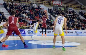 A2 Maschile: L’Urania supera Rimini. Udine capolista solitaria, cade ancora Cantù, sale la Fortitudo