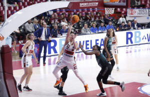 Il Famila Schio si rinforza sotto canestro. Ecco Jessica Shepard