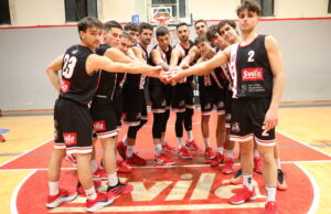 La Svila Perugia Basket passa a Roseto e consolida la vetta del campionato