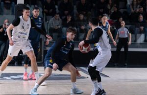 La Paperdi Juvecaserta fa tredici. Al PalaPiccolo battuta la Consultinvest Loreto Pesaro 86-76