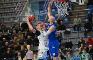 Serie B Nazionale: nel turno infrasettimanale in entrambi i gironi vincono le prime della classe