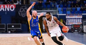 A2 Maschile: Pesaro e Fortitudo al comando. Sale Scafati, Roseto supera Rimini e spera ancora