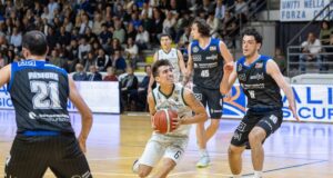 B Nazionale: Pielle, Caserta, Treviglio e T Tecnica Gema, col brivido, in semifinale. Latina, Legnano, Chiusi e Herons eliminate