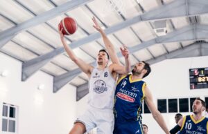 Colpo del Nuovo Basket Aquilano, rinnovato per il 2026-2027 il contratto con l’argentino Leo Cecchi