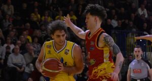 Marco Menconi raddoppia. Il play classe 2002 prosegue il suo percorso a Piombino in cerca di conferme