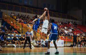 Il Derthona saluta la Liguria con il successo: ad Alassio battuti gli Sharks Antibes